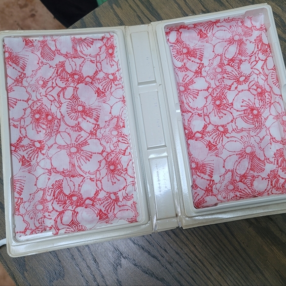 Mulan Disney 90's Upcycled VHS Shoulder Crossbody Bag - Picture 2 of 9